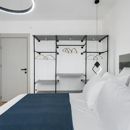Aesthetic Apartman *